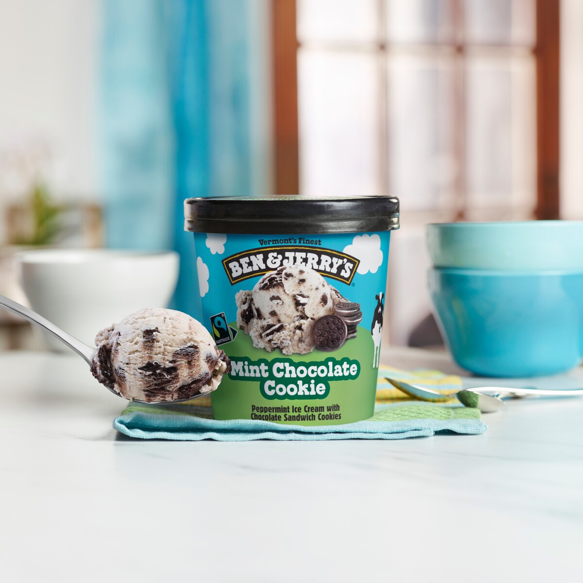 Mint Chocolate Cookie Ice Cream - Pint 4 / 5